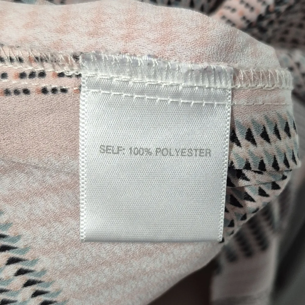 Rose +‎ Olive Sleeveless Light Pink Black Pattern Flowy Button Down Top Plus 1X